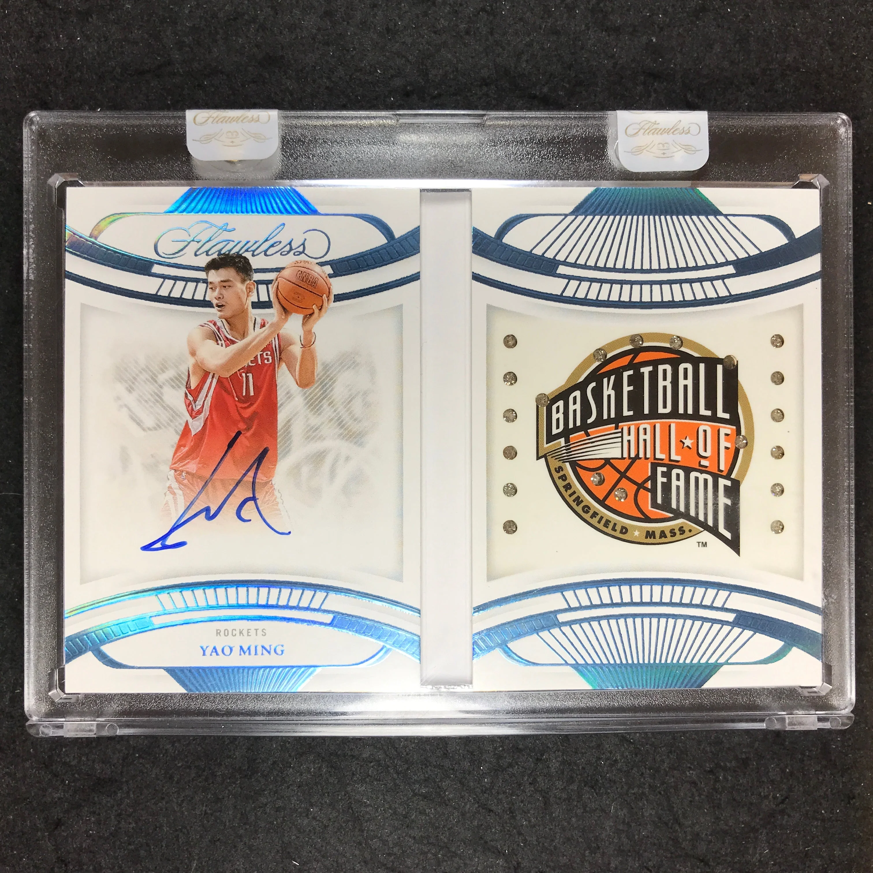 2023-24 Flawless YAO MING Hall of Fame Gems Auto Booklet 1/1