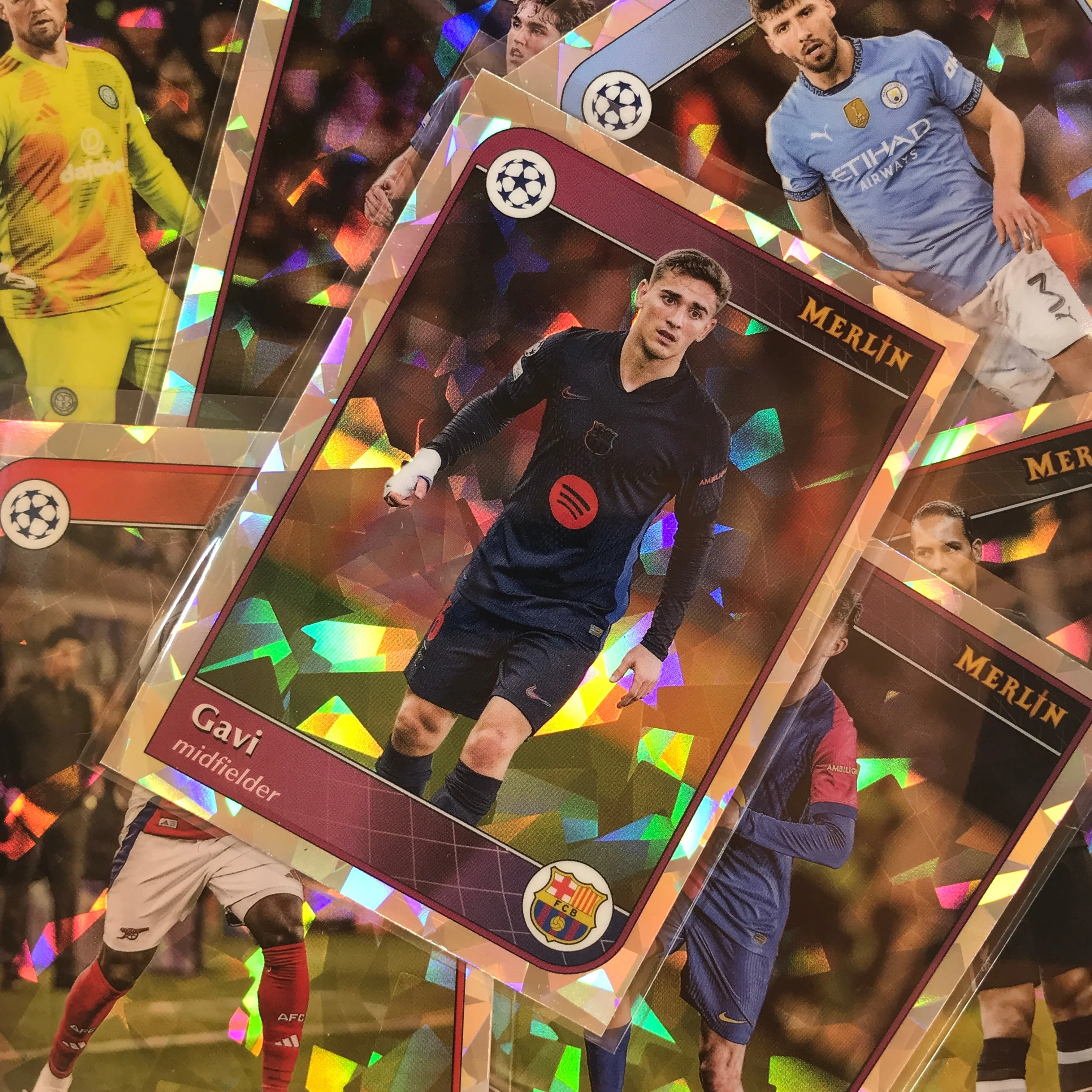 2024-25 Merlin UEFA Club Comp ALPHONSO DAVIES Atomic Refractor #67
