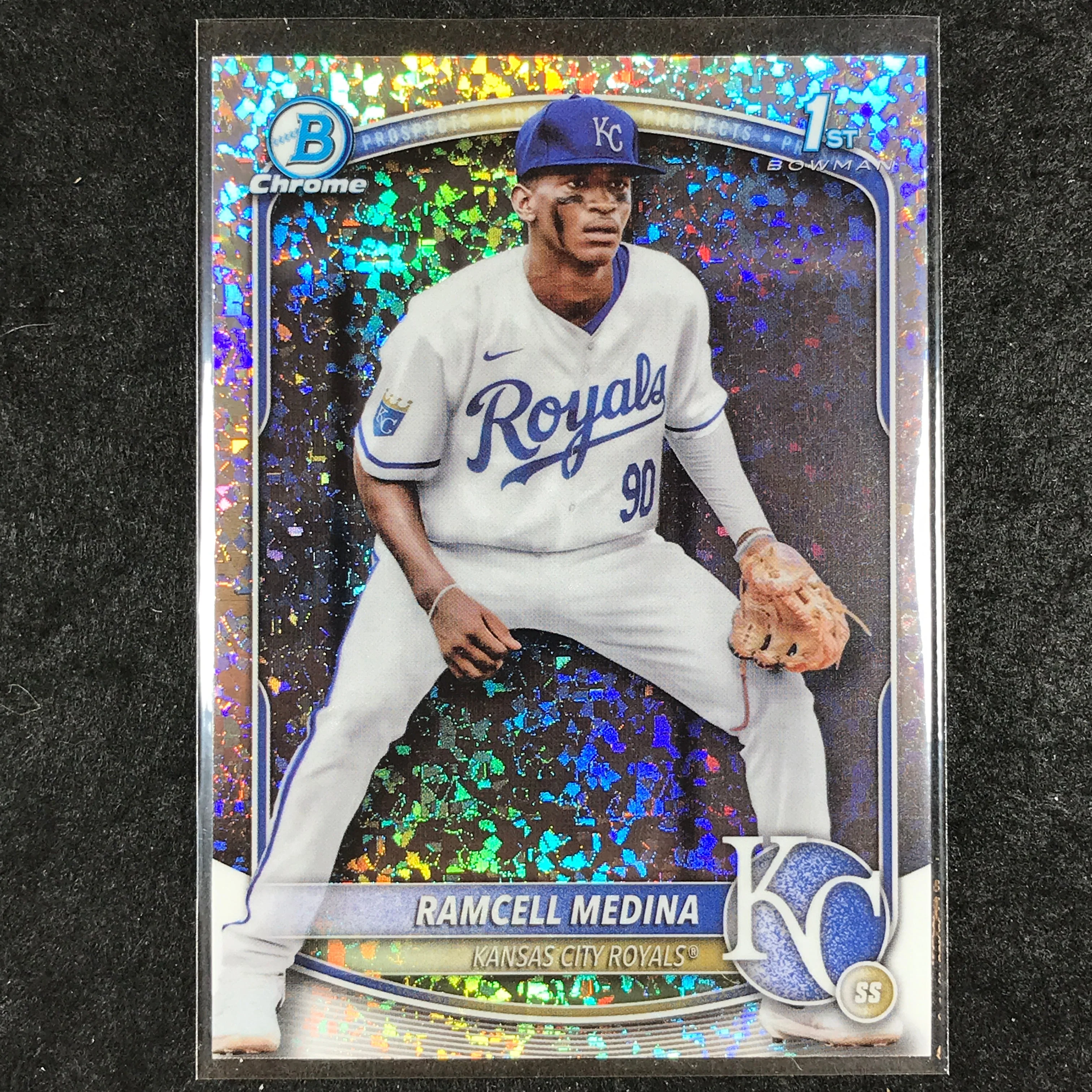 2025 Bowman Chrome RAMCELL MEDINA Prospect 1st Bowman Mini-Diamond #187