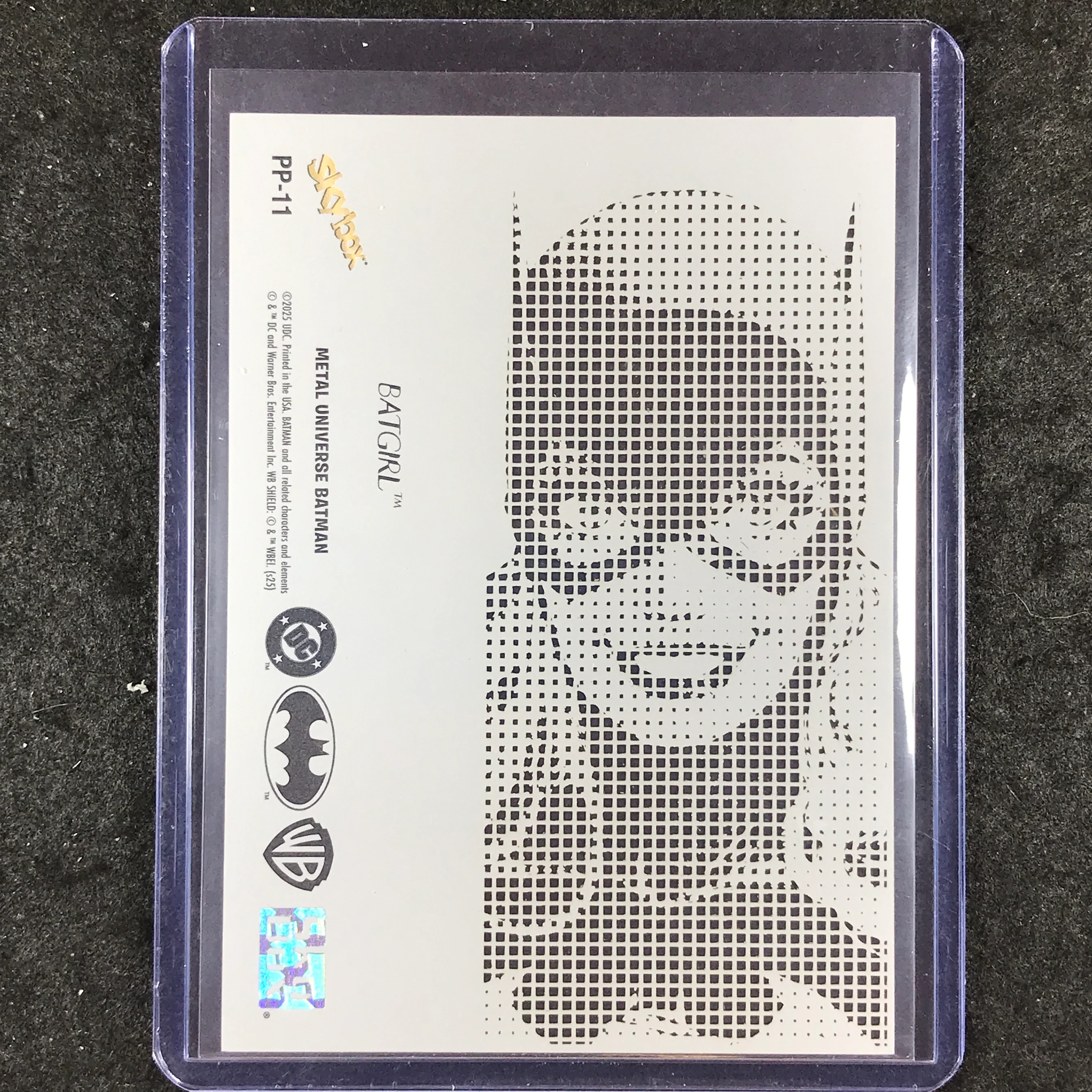 2025 Metal Universe Batman BATGIRL Platinum Portraits SSP #11 - Image 2