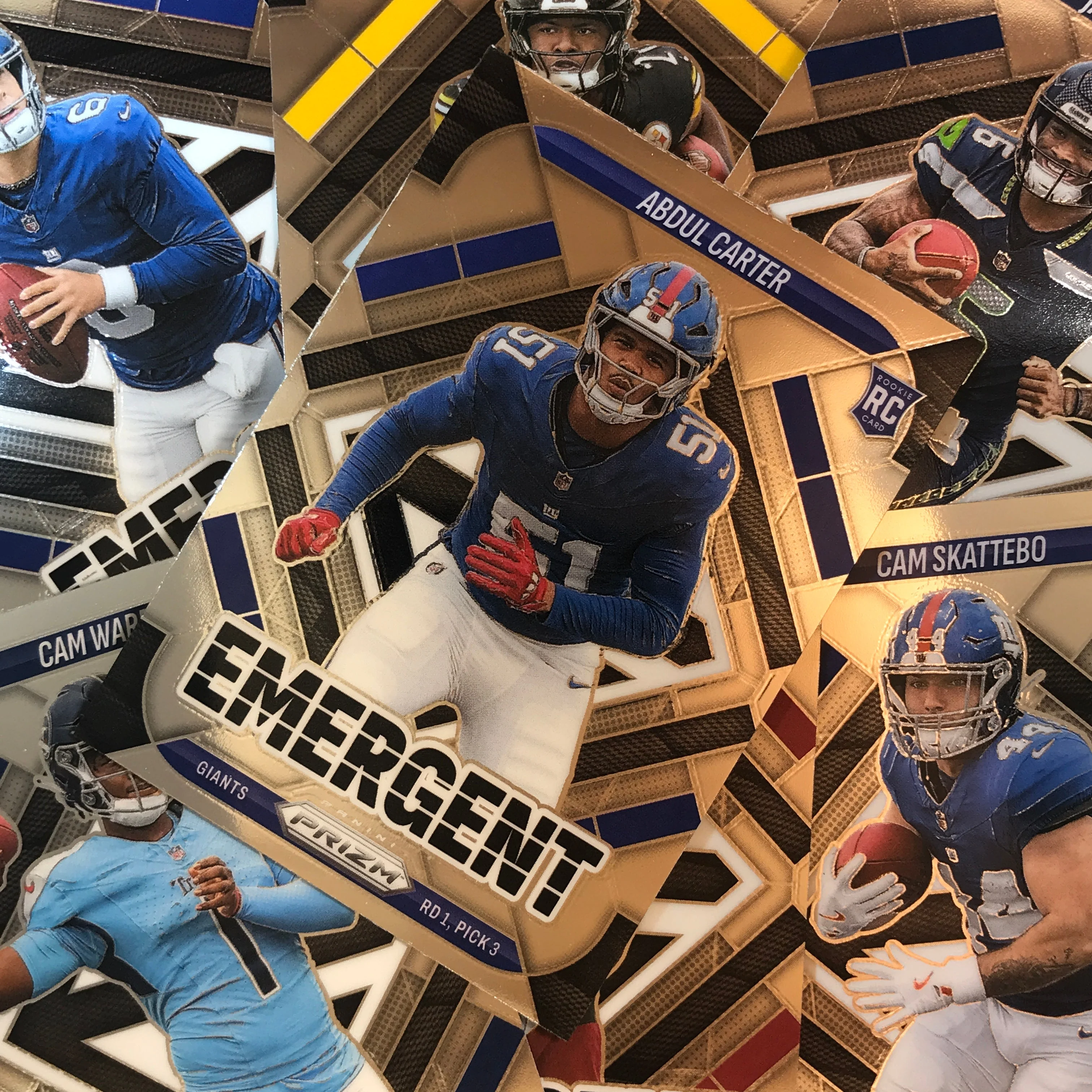 2025 Prizm Football EMEKA EGBUKA Emergent Rookie Base #3