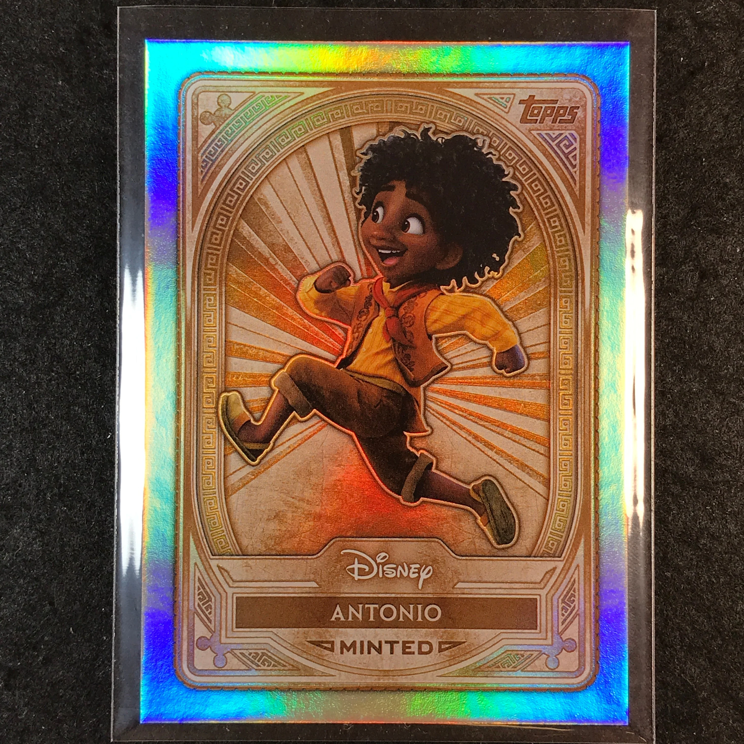 2025 Topps Disney Mint ANTONIO Base Bronze #32