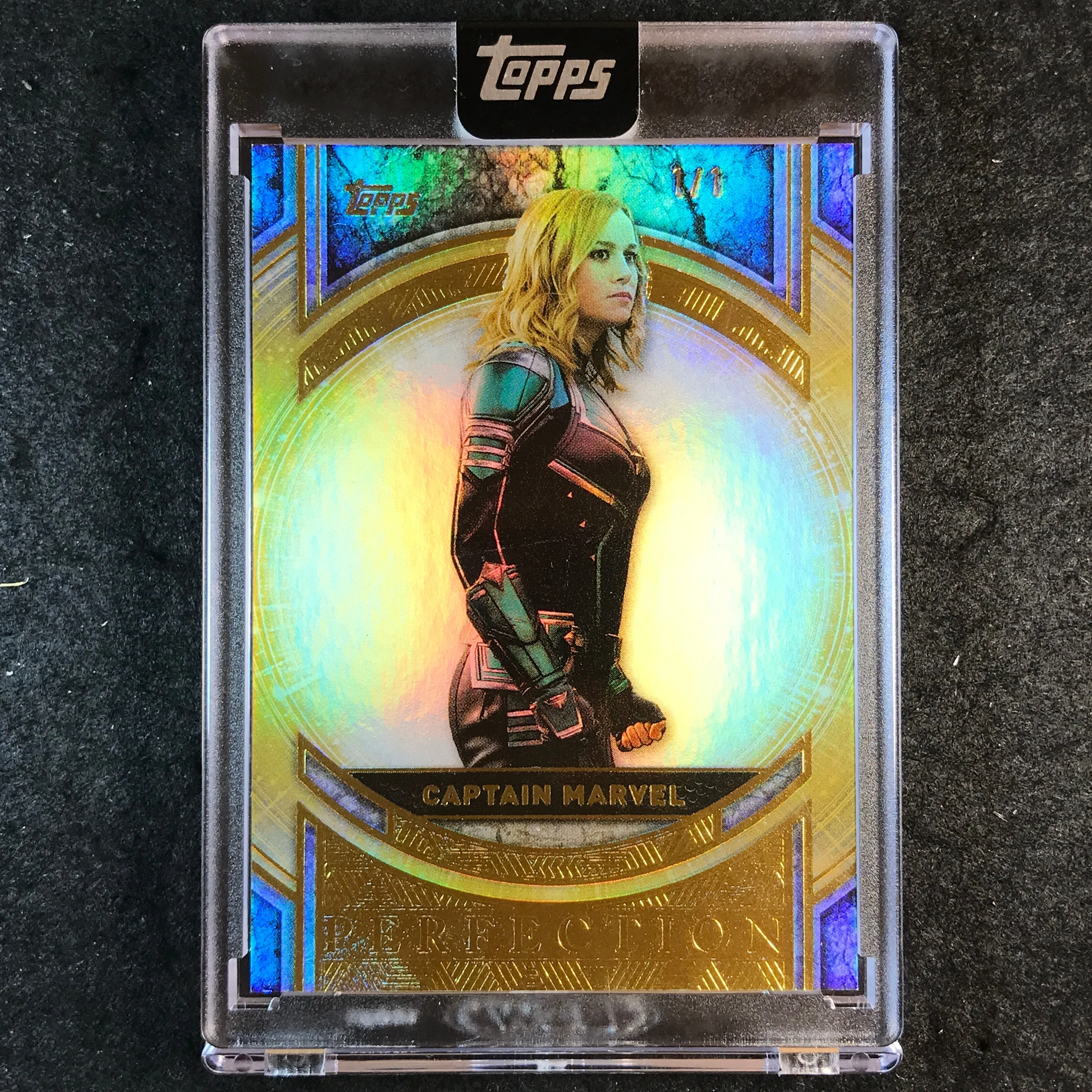 2025 Topps Marvel The Collector CAPTAIN MARVEL MCU Perfection Gold 1/1 #46